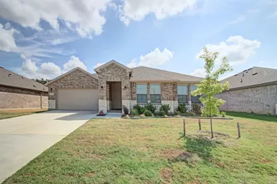859 Waterford Way, Joshua, TX 76058 - Photo 2