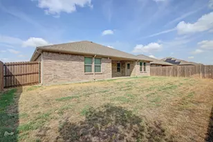 859 Waterford Way, Joshua, TX 76058 - Photo 20