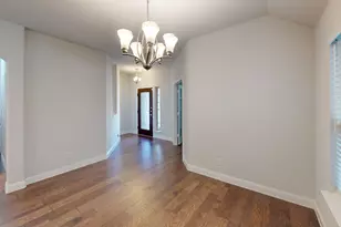 2805 Bird Creek Ct, Little Elm, TX 75068 - Photo 6
