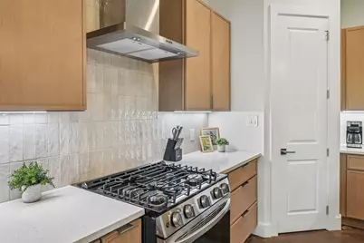 2403 Obenchain Street, Dallas, TX 75212 - Photo 10