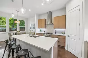 2403 Obenchain St, Dallas, TX 75212 - Photo 8