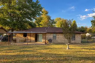 225 Elizabeth Ln, Blossom, TX 75416 - Photo 16