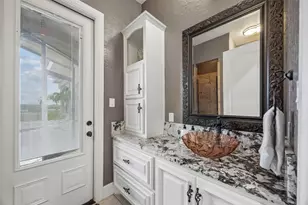 1908 Morningside Ln, Oak Leaf, TX 75154 - Photo 22