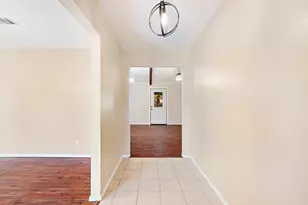 370 32nd St NE, Paris, TX 75460 - Photo 4