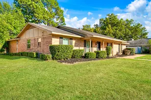 370 32nd St NE, Paris, TX 75460 - Photo 2