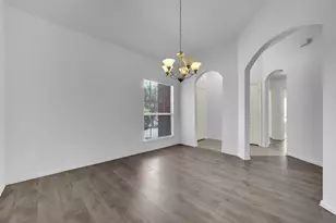 2309 Trickling Creek Dr, Garland, TX 75041 - Photo 4
