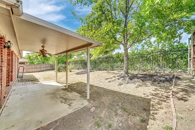 2309 Trickling Creek Drive, Garland, TX 75041 - Photo 20