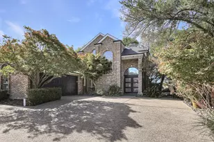2912 Bluffview Dr, Garland, TX 75043 - Photo 1