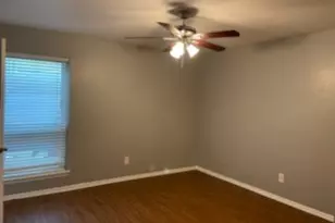2200 W Lowden St, Fort Worth, TX 76110 - Photo 10