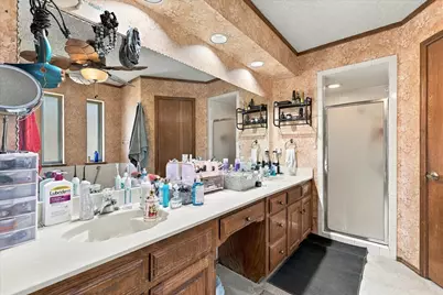 932 Clear View, Bedford, TX 76021 - Photo 22