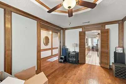932 Clear View, Bedford, TX 76021 - Photo 18