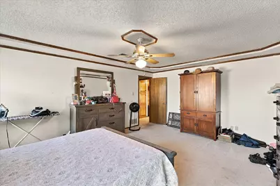 932 Clear View, Bedford, TX 76021 - Photo 24