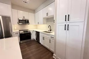 3255 Carlisle St, Dallas, TX 75204 - Photo 2