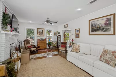 801 Park Drive, Hillsboro, TX 76645 - Photo 8