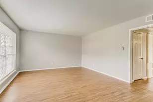 2200 W Lowden St, Fort Worth, TX 76110 - Photo 6