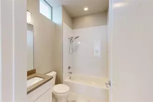 13228 Bee St, Farmers Branch, TX 75234 - Photo 20