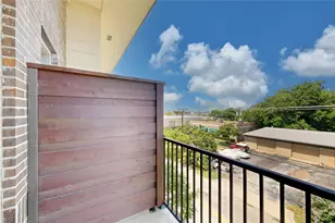 13228 Bee St, Farmers Branch, TX 75234 - Photo 24