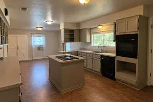 670 Co Rd 3701, Quinlan, TX 75474 - Photo 16