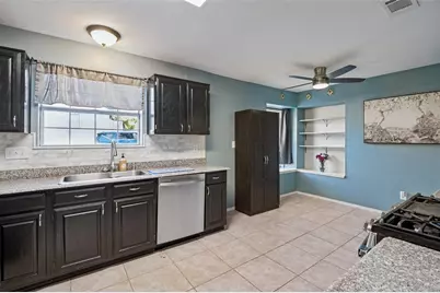 1108 Heather Lane, Carrollton, TX 75010 - Photo 10