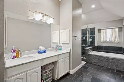 1108 Heather Lane, Carrollton, TX 75010 - Photo 16