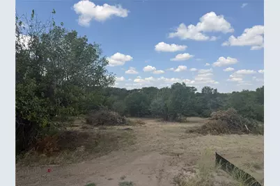 2009 Hoopers Court, Weatherford, TX 76085 - Photo 8
