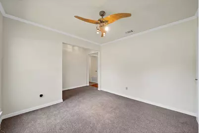 2611 Fallcreek Drive, Carrollton, TX 75006 - Photo 24