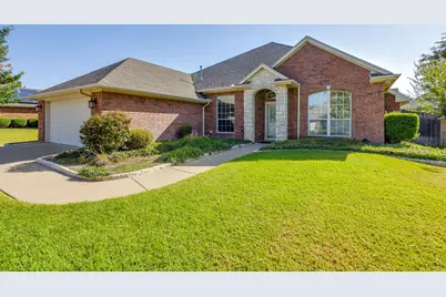 348 Marine Lane, Saginaw, TX 76179 - Photo 2