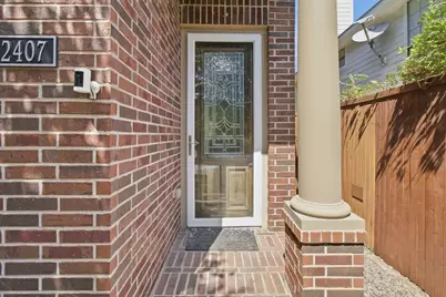 2407 Knight Street, Dallas, TX 75219 - Photo 2