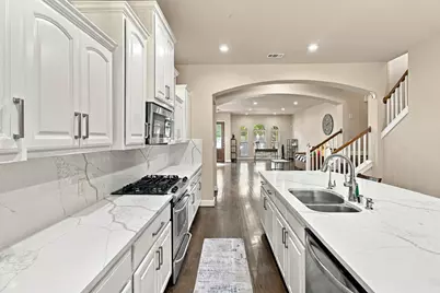 2407 Knight Street, Dallas, TX 75219 - Photo 10