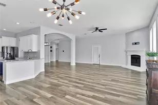 4404 Meadow Knoll Ln, Mansfield, TX 76063 - Photo 10