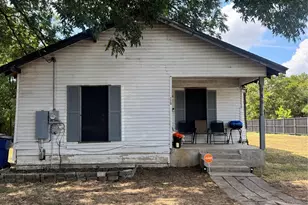 718 E Jefferson St, Waxahachie, TX 75165 - Photo 2
