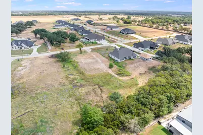 3005 Southern Rise Court, Granbury, TX 76049 - Photo 18