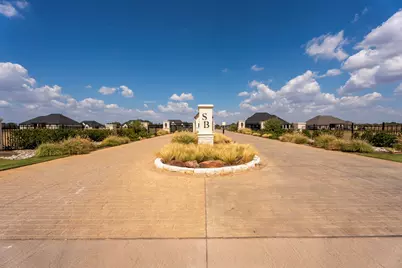3005 Southern Rise Court, Granbury, TX 76049 - Photo 28