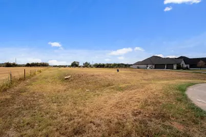 1108 Beginnings Drive, Granbury, TX 76049 - Photo 4