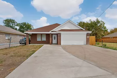 1512 Rowan Avenue, Dallas, TX 75223 - Photo 1