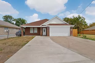 1512 Rowan Ave, Dallas, TX 75223 - Photo 1