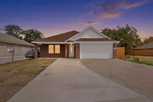 1512 Rowan Ave, Dallas, TX 75223 - Photo 36