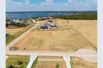 1204 Explorer Lane, Granbury, TX 76049 - Photo 6