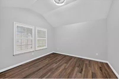 3203 Yeltes, Grand Prairie, TX 75054 - Photo 6