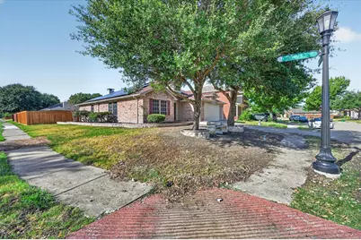 3203 Yeltes, Grand Prairie, TX 75054 - Photo 4