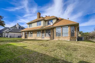 2210 Club Creek Cir, Garland, TX 75043 - Photo 28