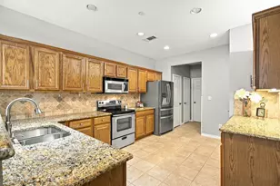 2601 Marsh Ln, Plano, TX 75093 - Photo 10