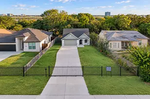 3022 Canada Dr, Dallas, TX 75212 - Photo 1