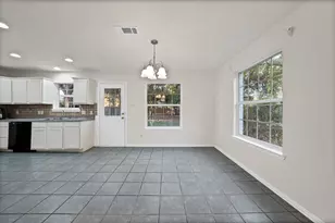 3022 Canada Dr, Dallas, TX 75212 - Photo 8