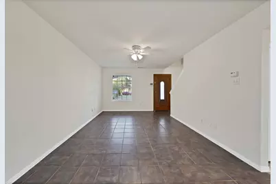 3022 Canada Drive, Dallas, TX 75212 - Photo 6