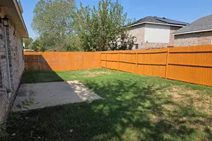 1901 Foxfield, Fort Worth, TX 76247 - Photo 20