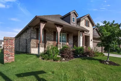 7224 Fallen Crest Lane, Arlington, TX 76001 - Photo 2