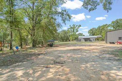 1137 Vz County Road 4602, Ben Wheeler, TX 75754 - Photo 32