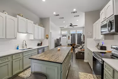 9400 Dickson Road, Fort Worth, TX 76179 - Photo 36