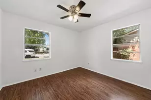 3812 Acree St, Beverly Hills, TX 76711 - Photo 6